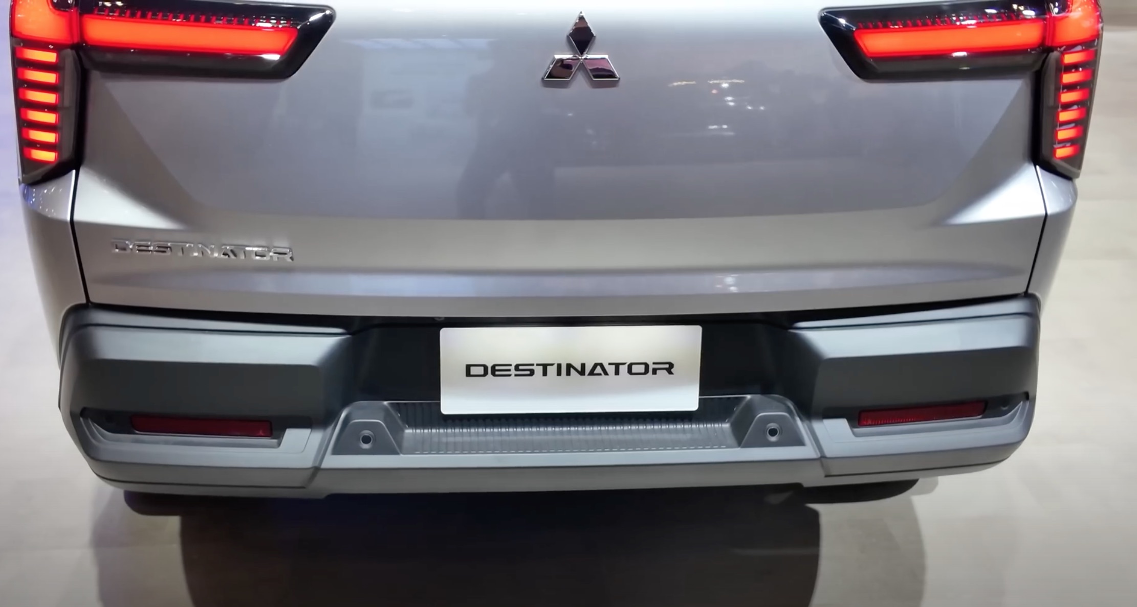 Đuôi xe Destinator GLS